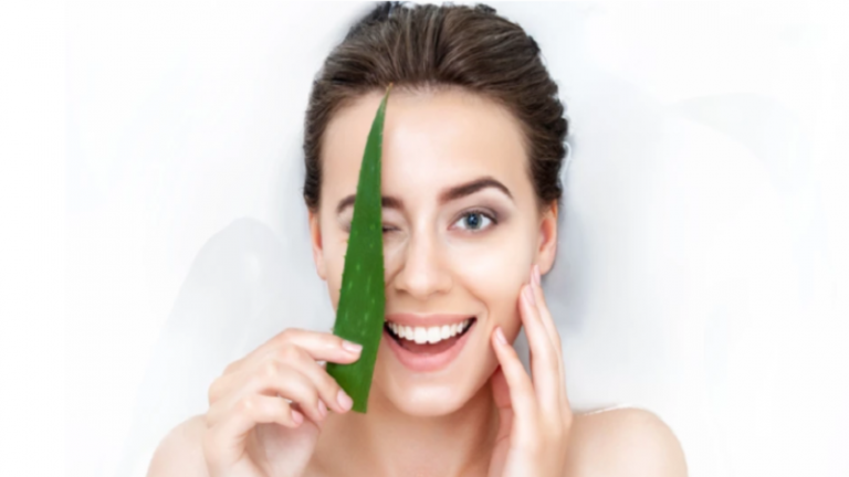 Does Aloe Vera Help Acne? - Treatment and Benefits